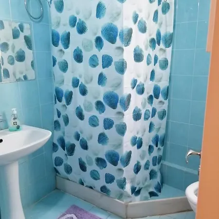 Уютный Дом 3 Guest house